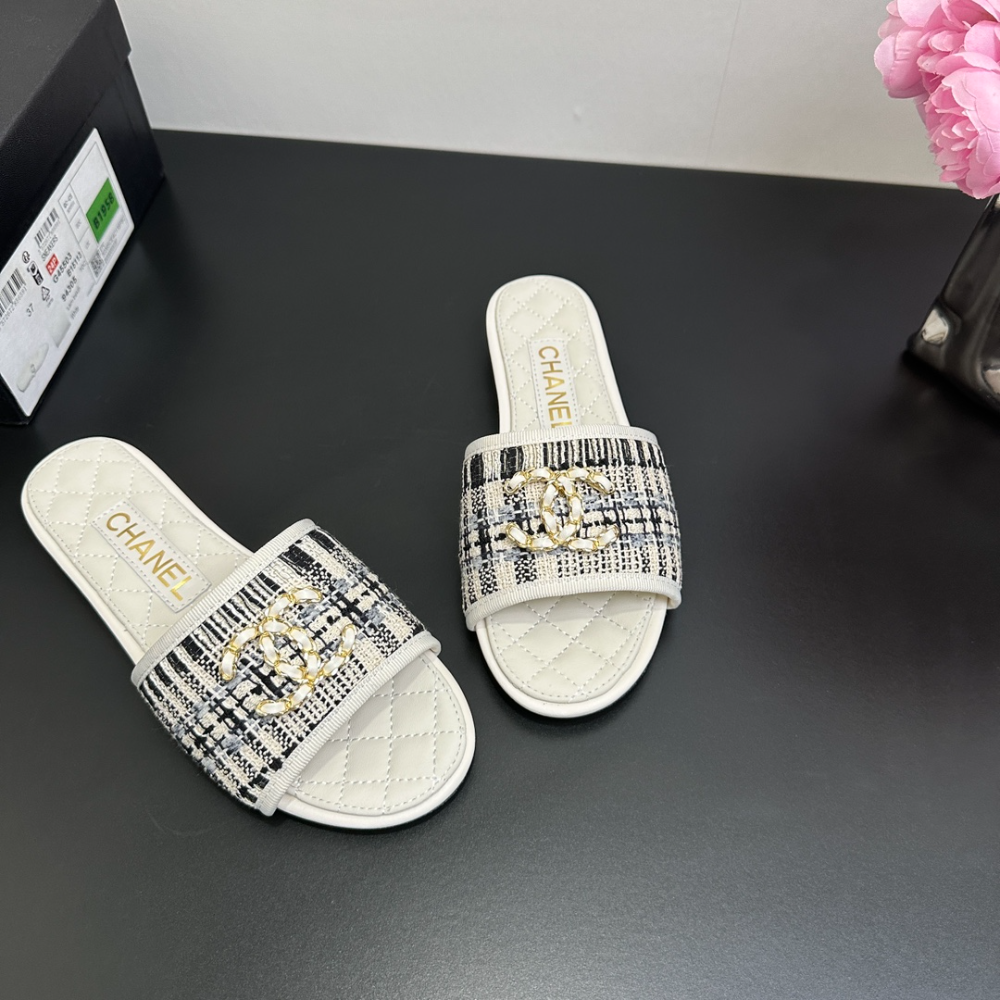 CEM279 New arrive fashion black white many color shose for woman beautiful Slippers gift to choose