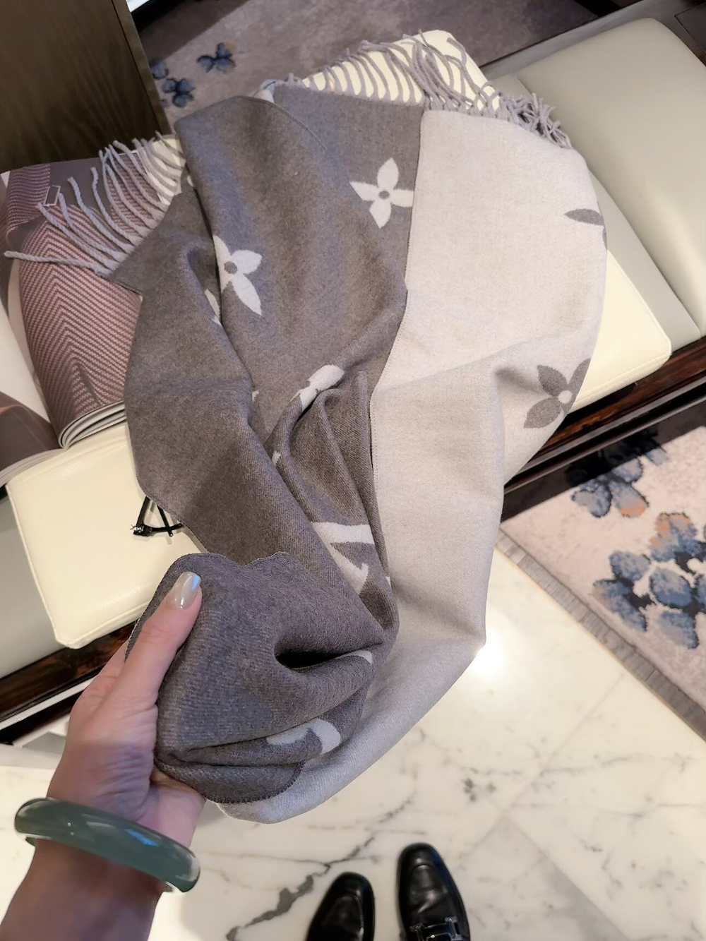 LEM649 new arrive  Hot sale brown black grey color fashion beautiful  scarf  for woman gift  to choose 60x180cm