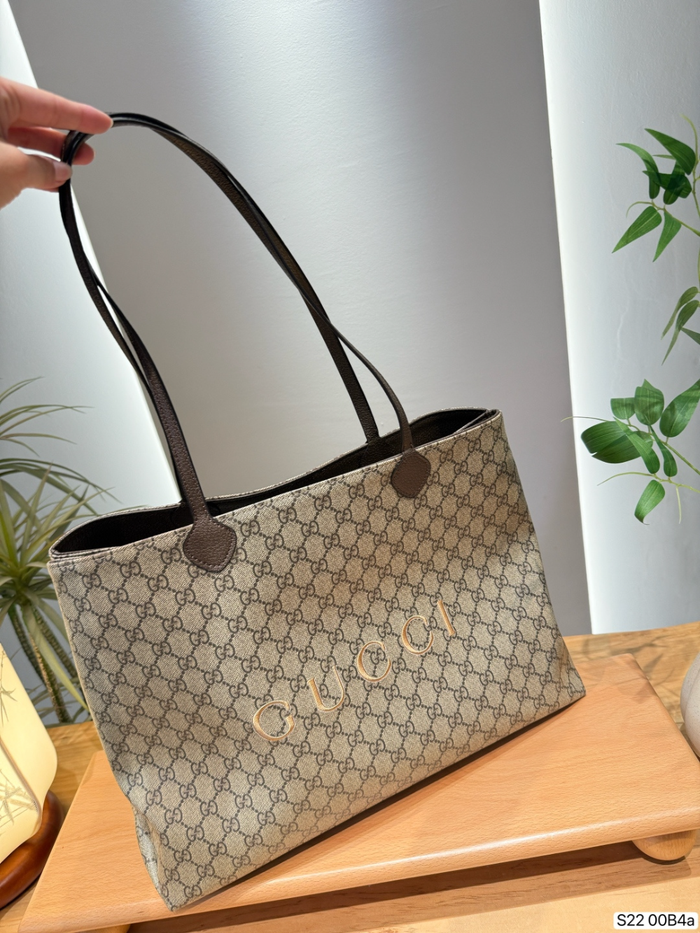 GEM261 New arrive fashion black grey khaki light brown bag for woman hands bag beautiful gift to choose gift  41*32cm