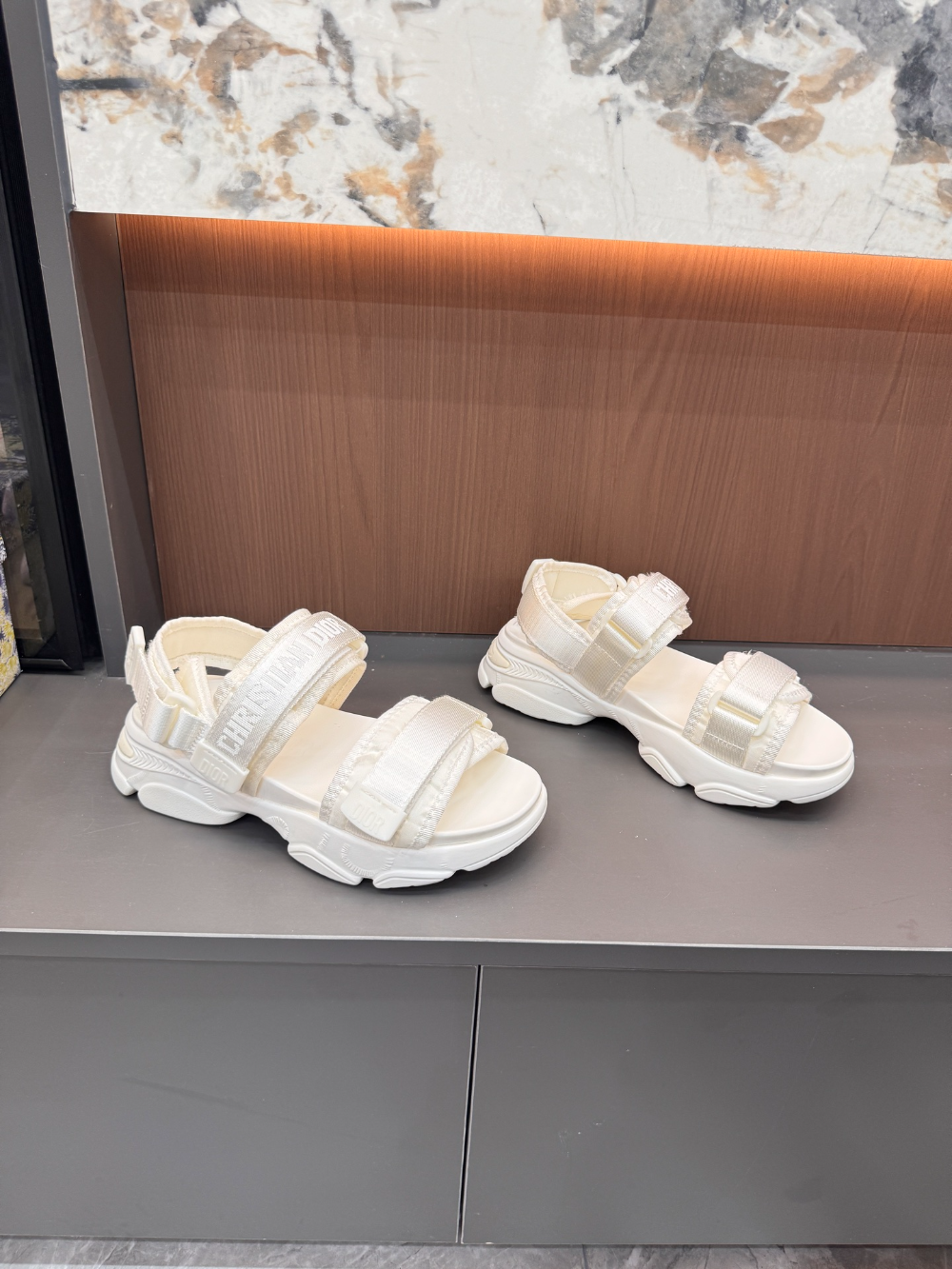 DEM311  classic fashion white  color  shose for woman lover shose color  beautiful gift to choose