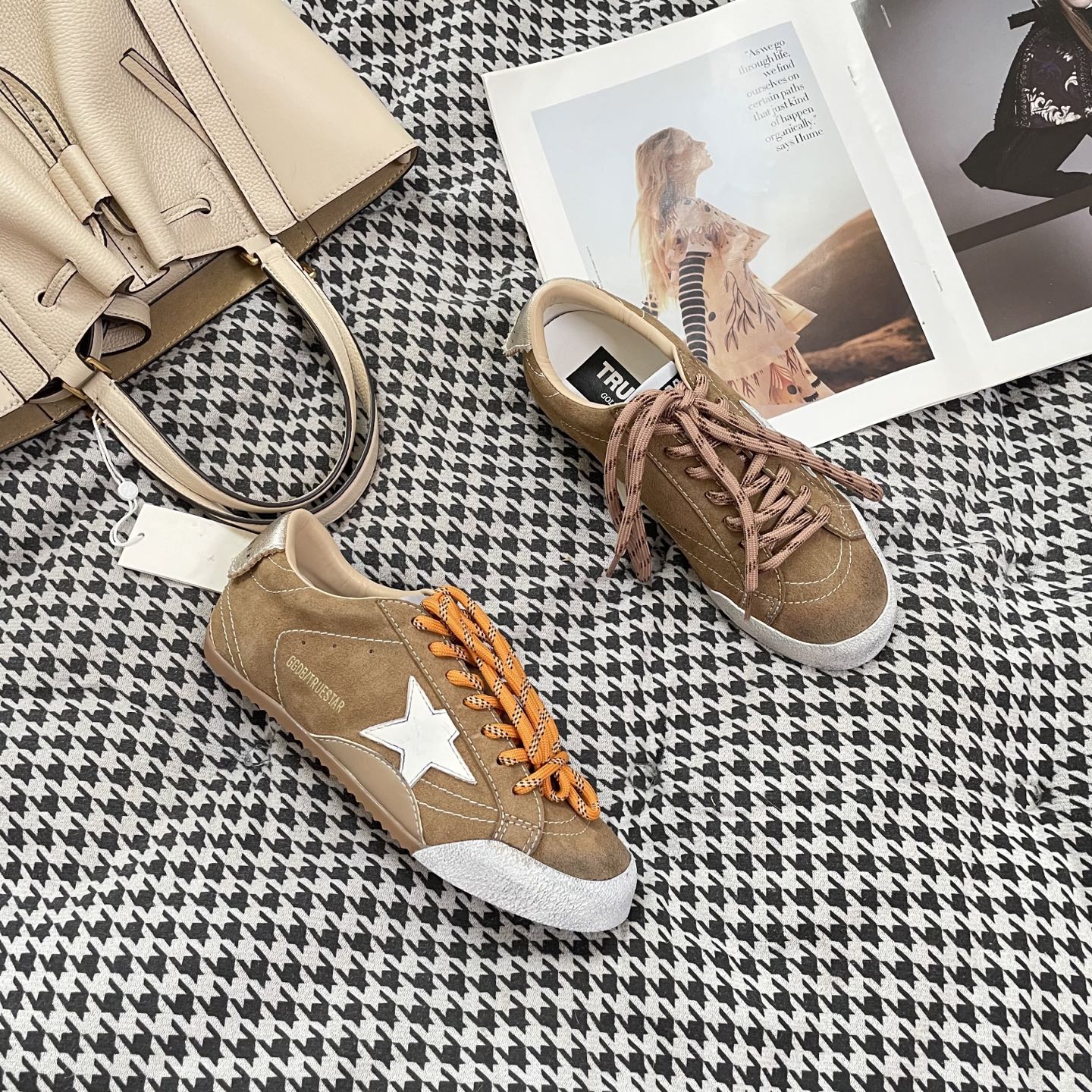 GGEM01 Designer Sneakers Men Women pink White Brown Trainers Womens