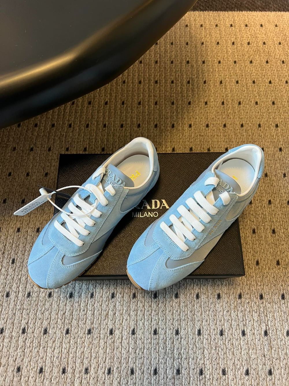 PEM06  New multi-color selection of casual shoes Lightweight and versatile suitable for both work and sports High-quality