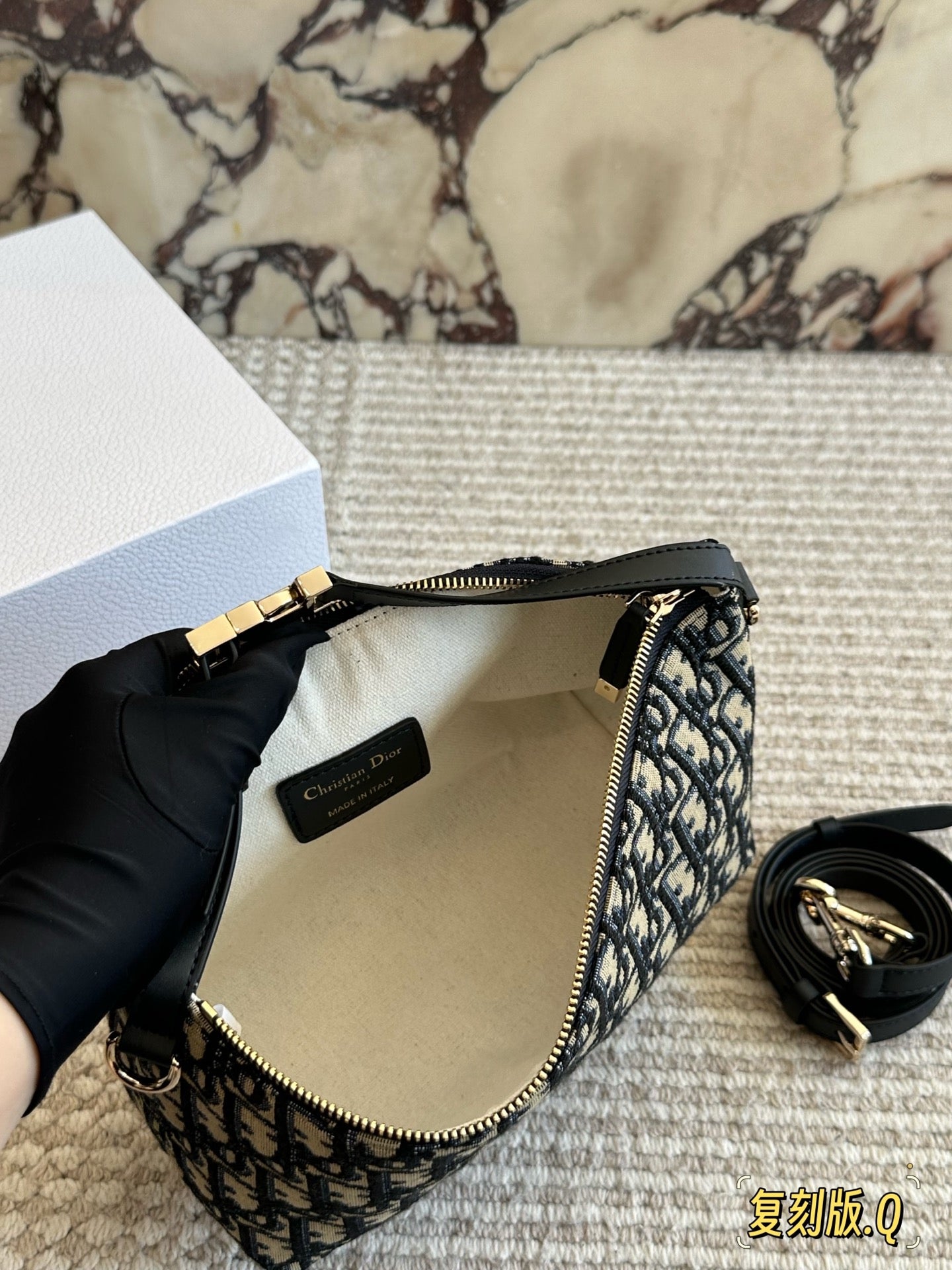 DEM235 New Arrive Hot Sale Black design  Fashion Bag It Come with Box