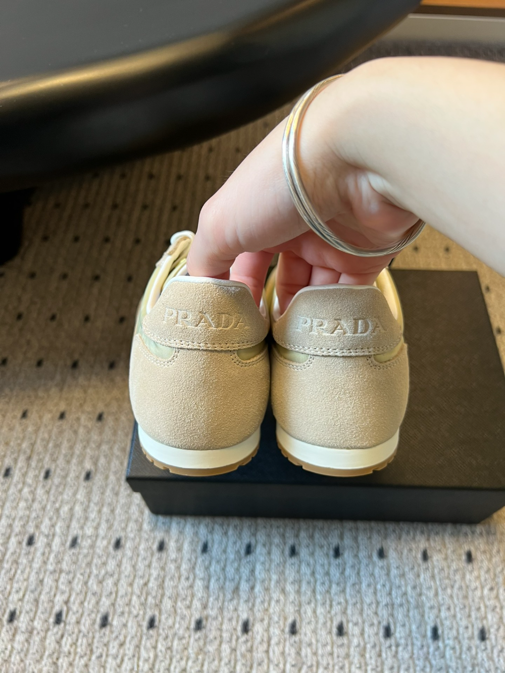 PEM06  New multi-color selection of casual shoes Lightweight and versatile suitable for both work and sports High-quality
