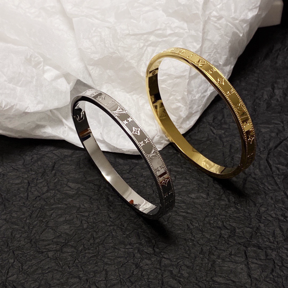 LEM400 New Fashion Open Flower Silver and Gold Color Bracelet Metal Letter Wristband Bracelet Couple Accessories for Woman