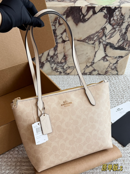 GEM188 New arrive fashion  khaki color bag for woman beautiful gift to choose gift size to choose 21*11cm