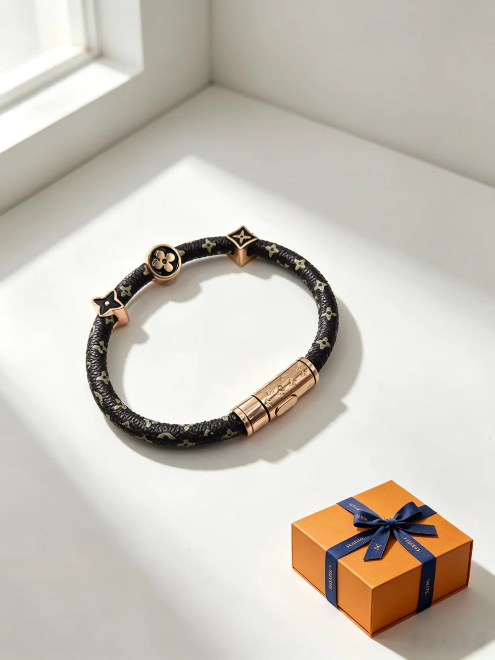 LEM584 Designer bracelet - available in three colors of gold silver and rose gold A fashionable piece of jewelry with personalized touch as a gift