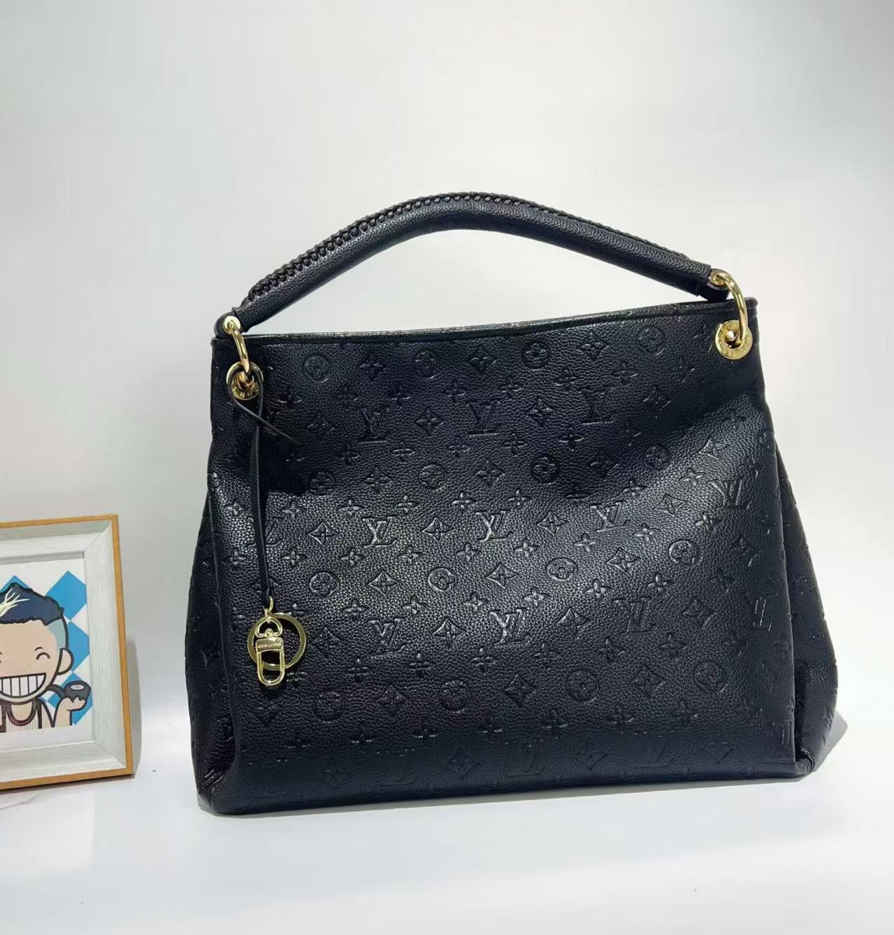 LEM497 New arrive fashion black bag for woman black hands bag beautiful gift to choose gift 46.0 x 32.0 x 22.0 cm