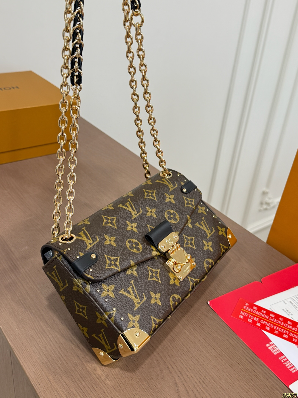 LEM543 New arrive fashion brown color bag for woman beautiful gift to choose 24*14cm