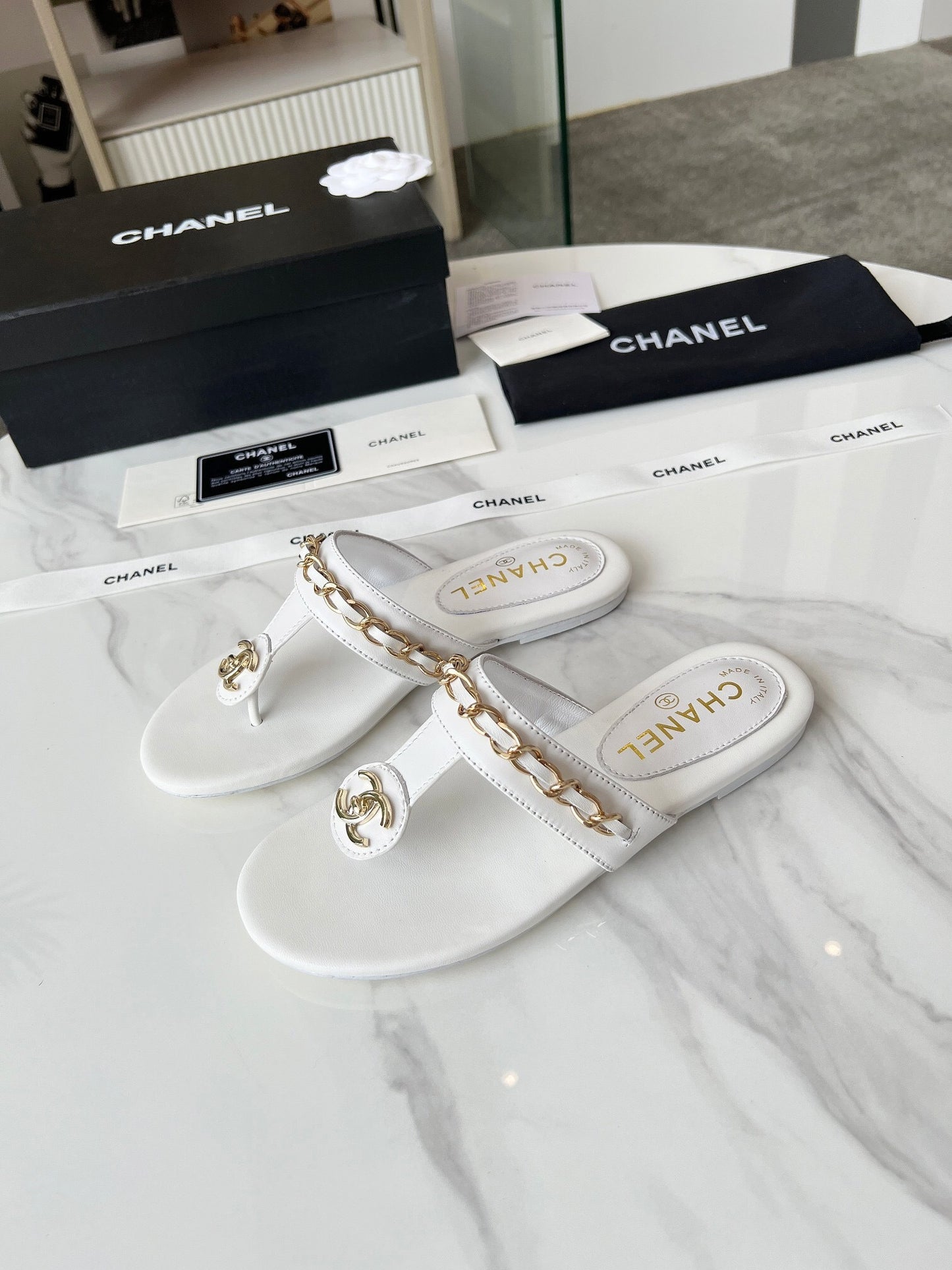 CEM171 Plus Size Open-Toe Pearl Flat for Women Summer Fashion Square Toe Solid Color Thick Sole Slippers