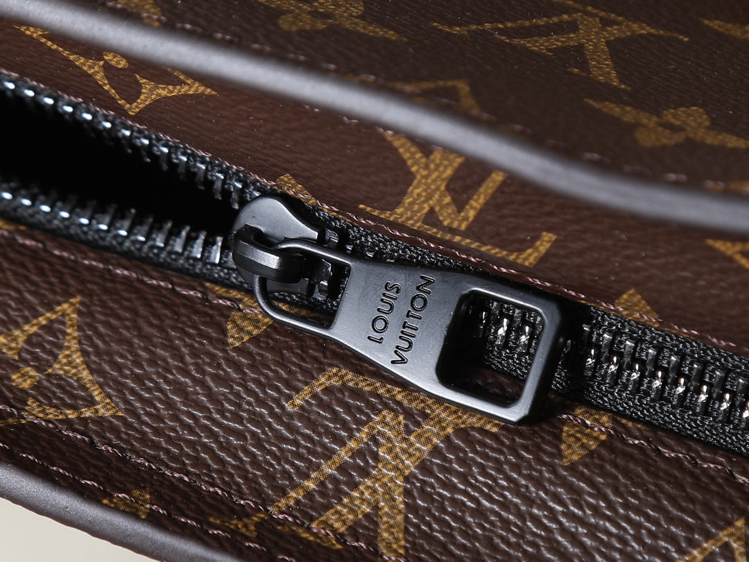 LEM330 Hot sale fashion black brown  bag for woman and men gift size 31*39*8.5cm