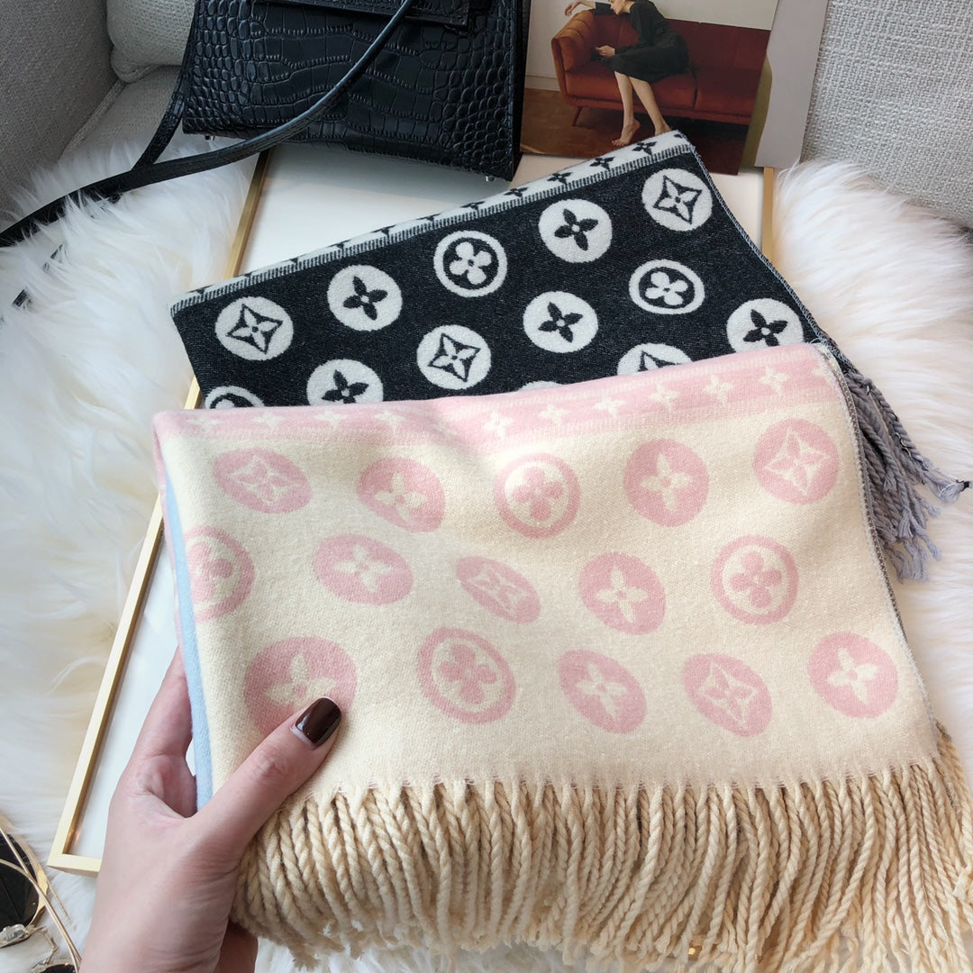 LEM327 new arrive Hot sale  black red gray color fashion beautiful scarf for woman men  gift to choose