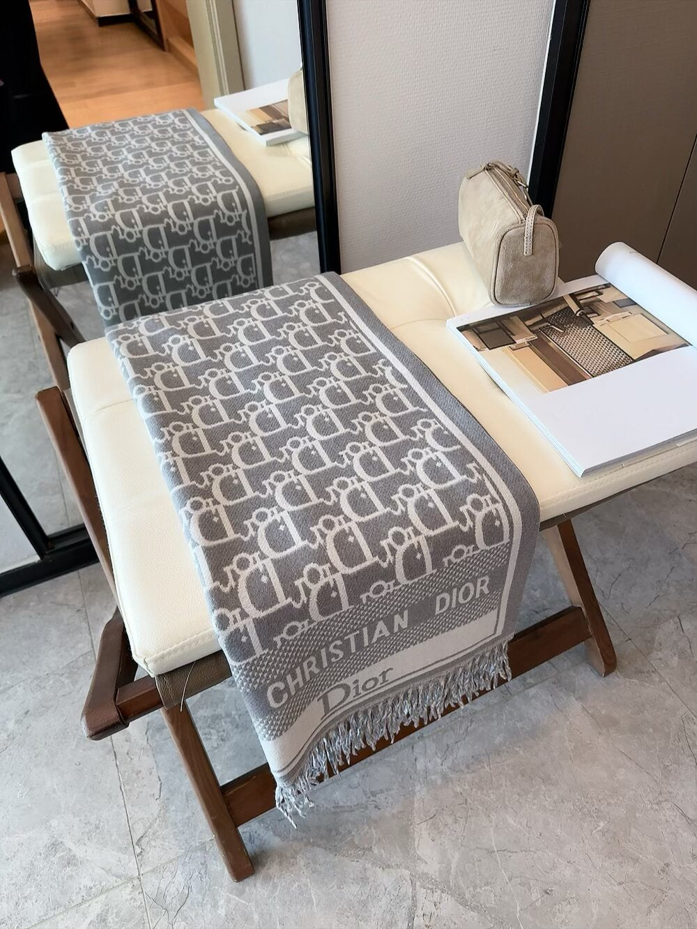 DEM234 Scarf Designer Classic Plaid Women Man Designer Scarf 100% Cashmere Scarves For Winter Warm Womens and mens Long Wrs