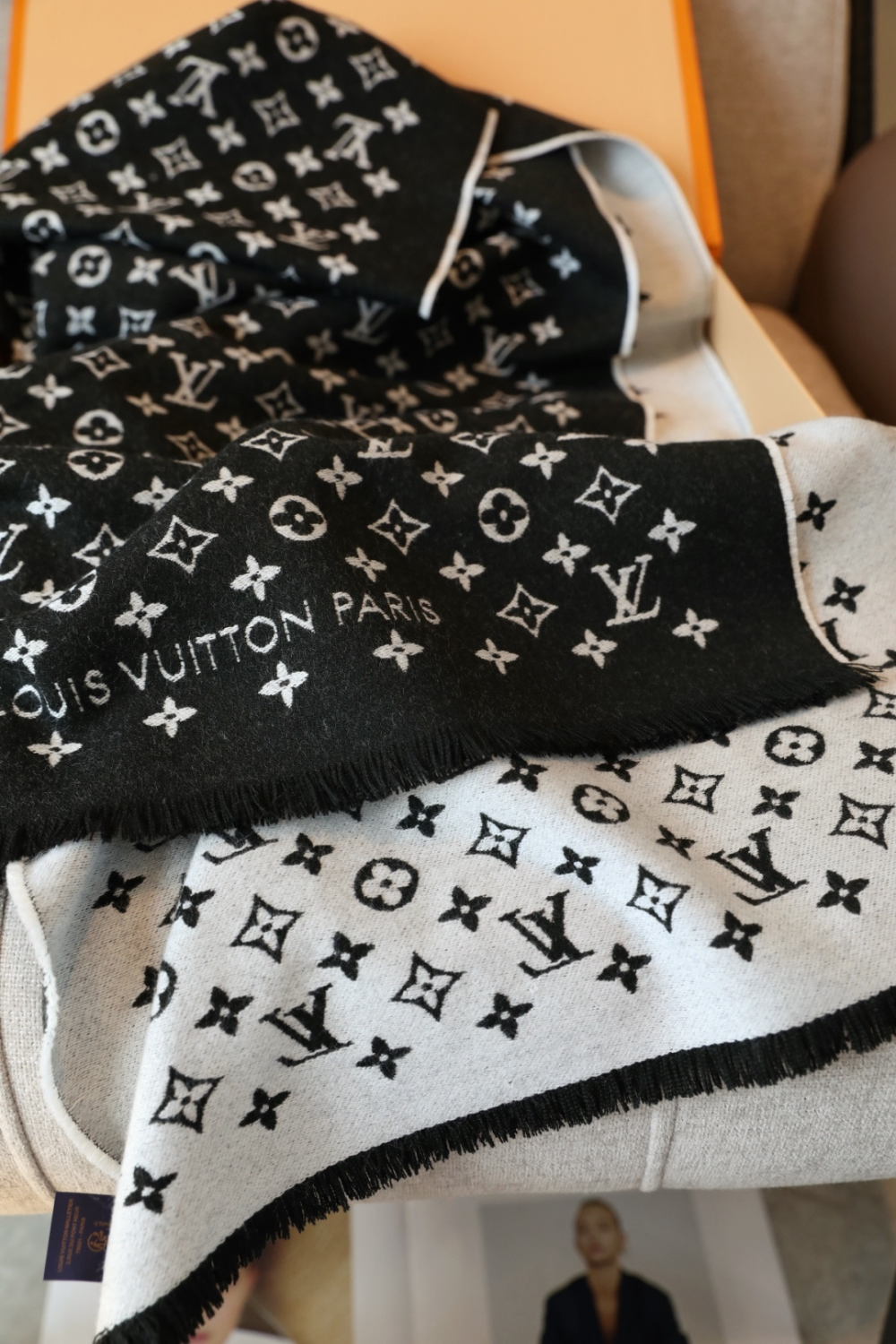LEM648 new arrive  Hot sale black color fashion beautiful  scarf  for woman gift  to choose 45x185cm