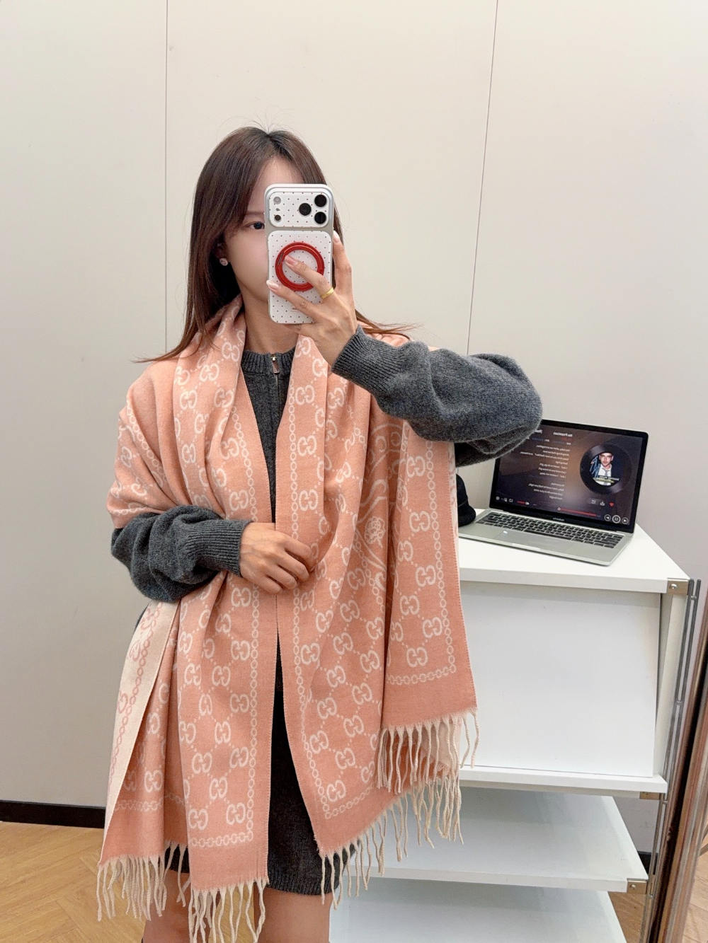 GEM195 new arrive  Hot sale  pink yellow color fashion beautiful  scarf  for woman gift  to choose size 180*60cm