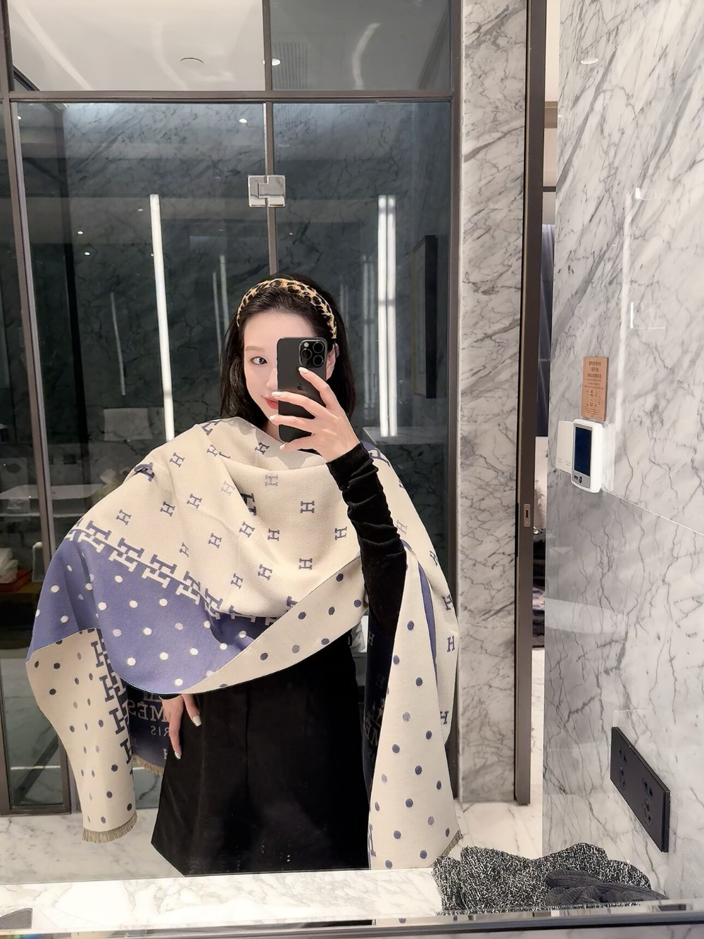 HEM148 new arrive  Hot sale brown blue grey red color fashion beautiful  scarf  for woman gift  to choose