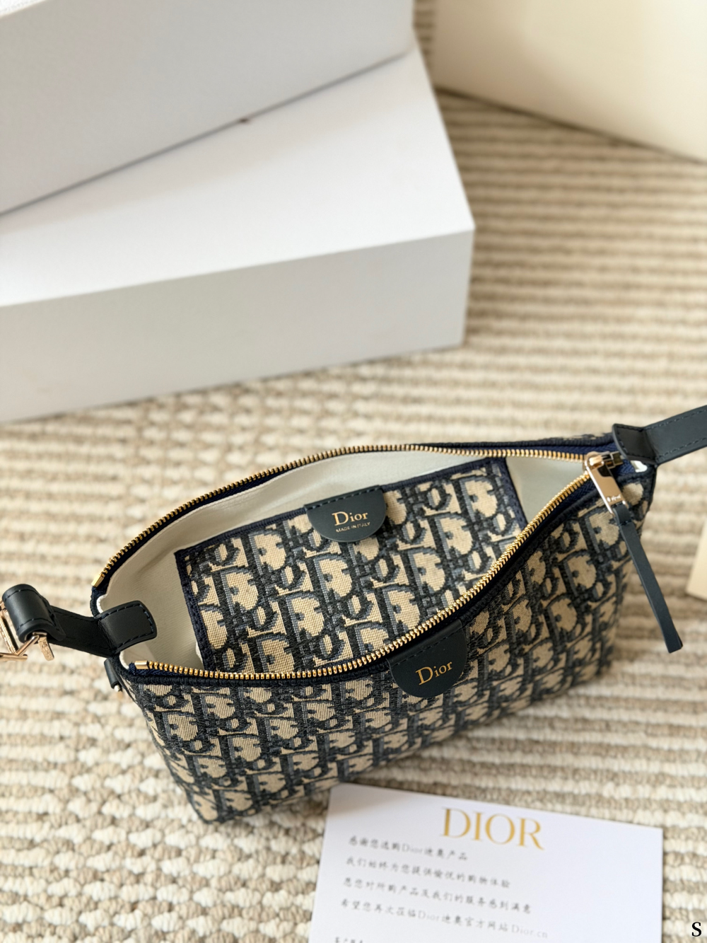 DEM354 New arrive fashion black blue color bag for woman beautiful gift to choose size 22* 15cm