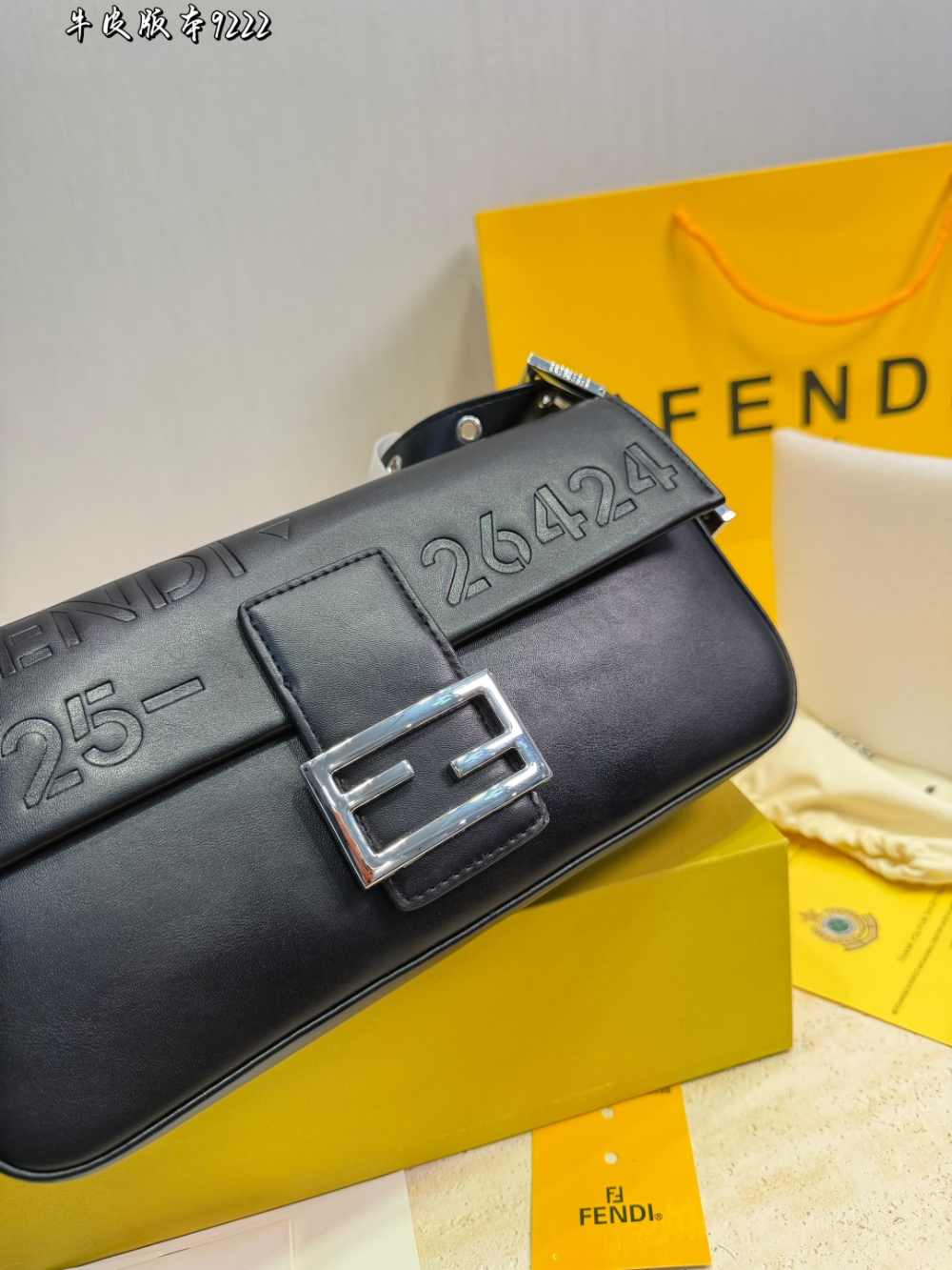 FEM25 New arrive fashion black  off-white brown khaki  bag for woman hands bag beautiful gift to choose gift  27 13cm