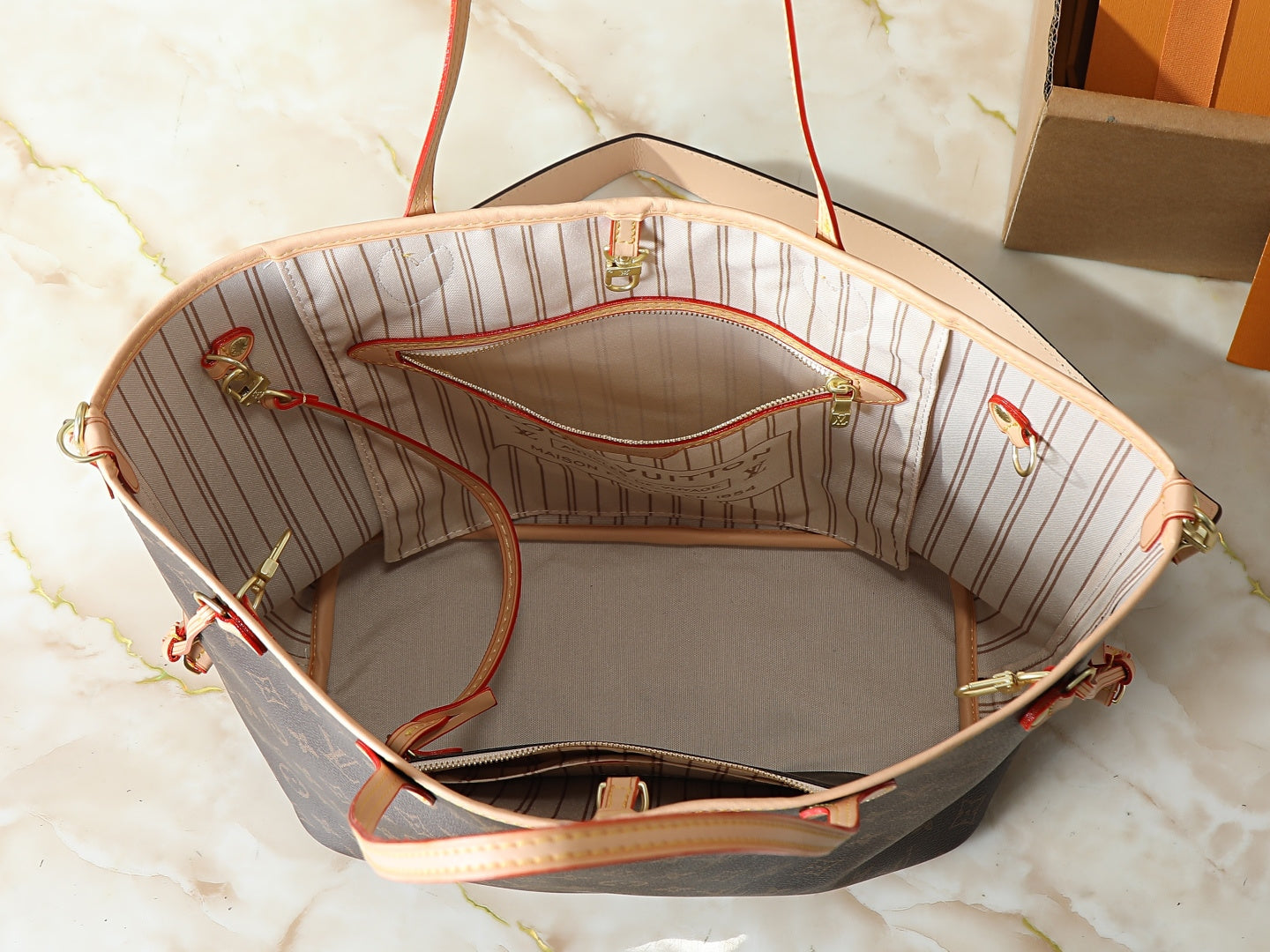 LEM365 New arrive fashion double-sided design bag for woman beautiful gift to choose gift 31 x 28 x 14cm