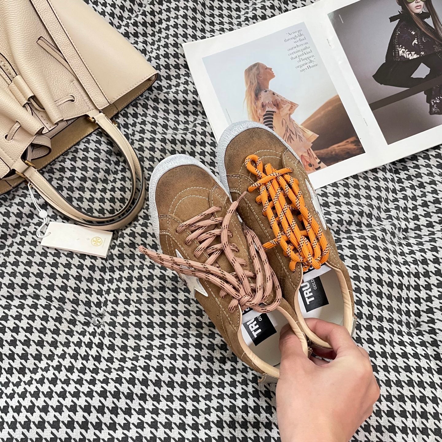 GGEM01 Designer Sneakers Men Women pink White Brown Trainers Womens