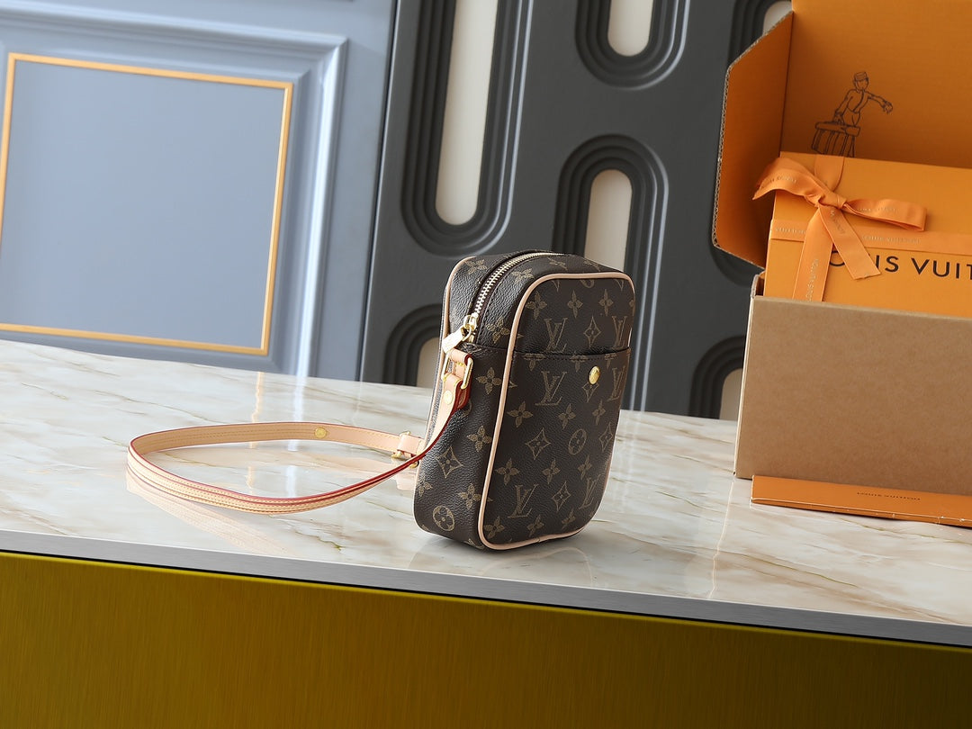 LEM252 Designer Bag Shoulder Bag Crossbody Bag Luxury Women Bag Purse