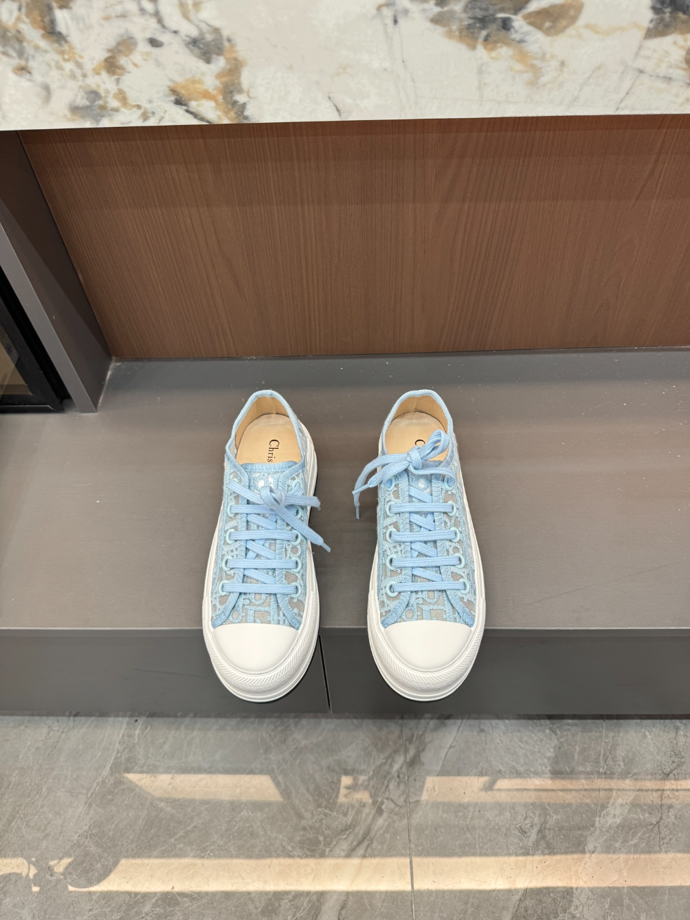 DEM319 New arrive classic fashion black blue beige color  shose for woman lover shose color  beautiful gift to choose Thickness 4.5 CM