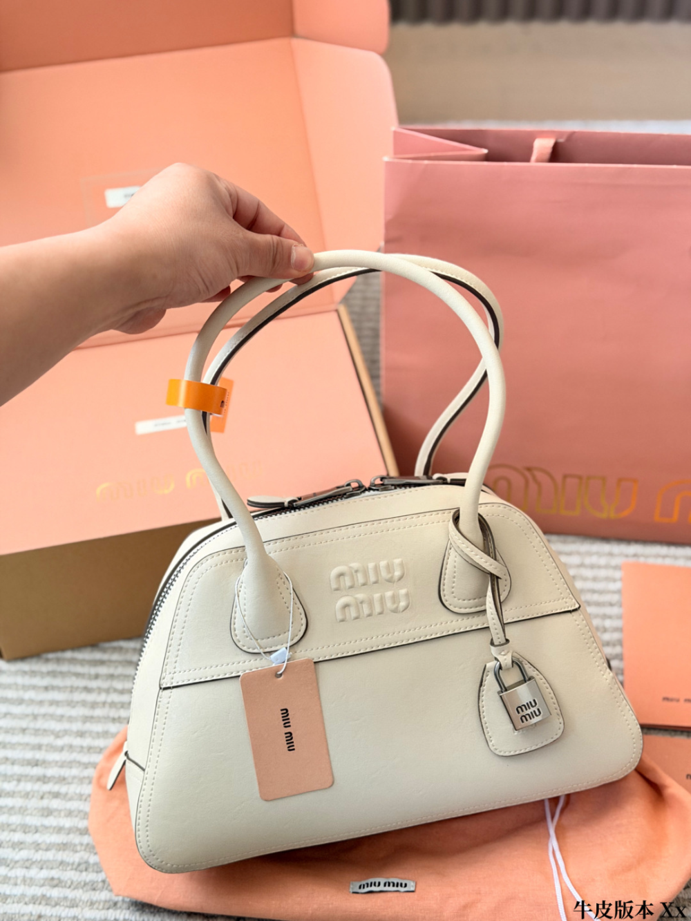 MIU08  New arrive fashion black brown pink white coffee bag for woman hands bag beautiful gift to choose gift   32*22cm