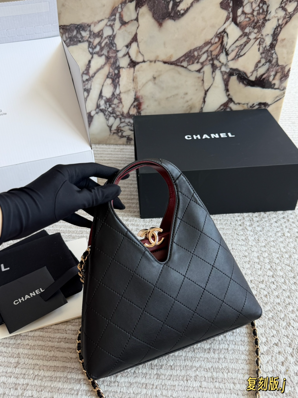 CEM309 New arrive fashion black white  pink red  Light camel color  khaki bag for woman hands bag beautiful gift to choose gift 23*25cm
