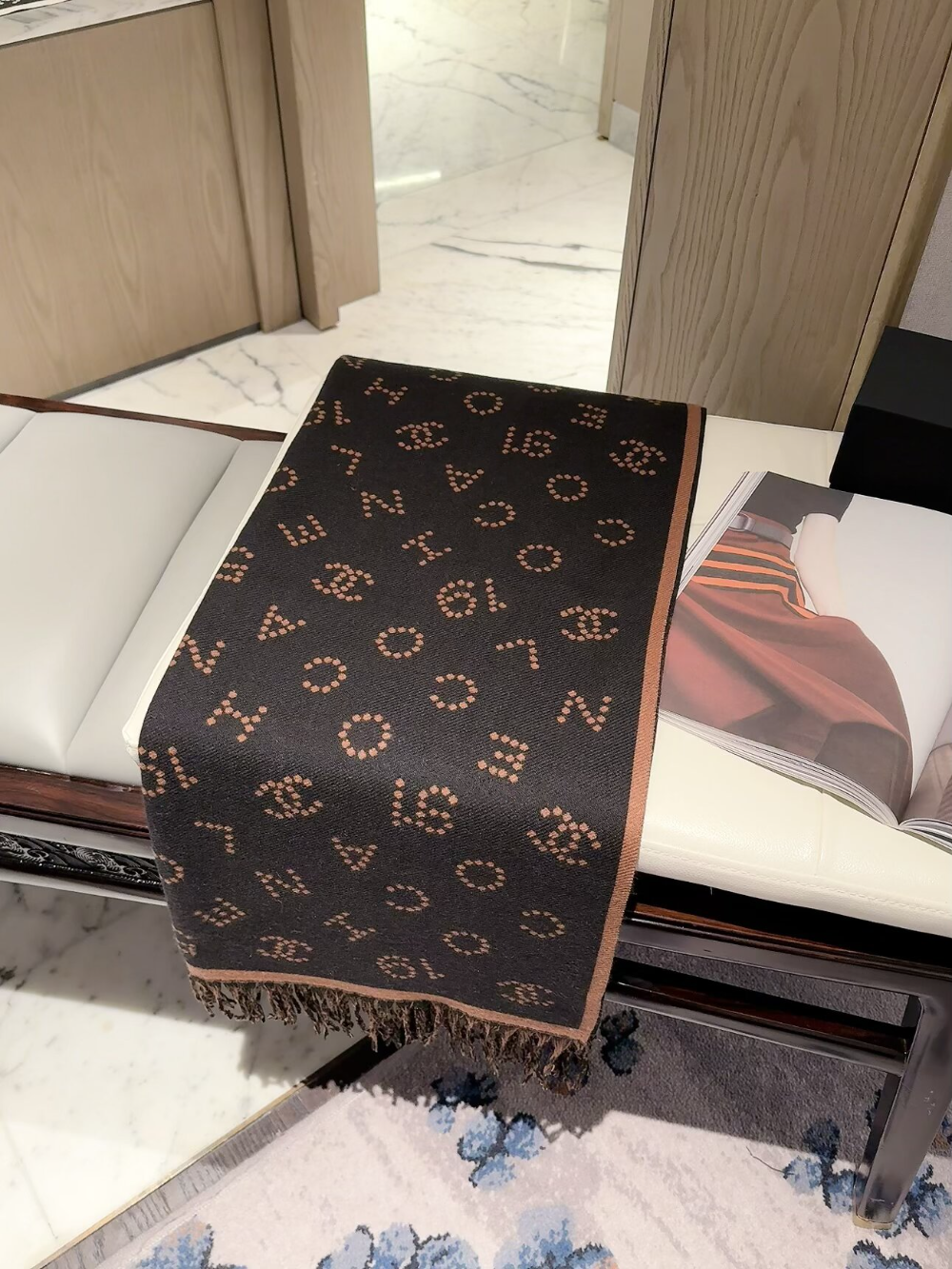 CEM484 new arrive  Hot sale khaki black color fashion beautiful  scarf  for woman gift  to choose