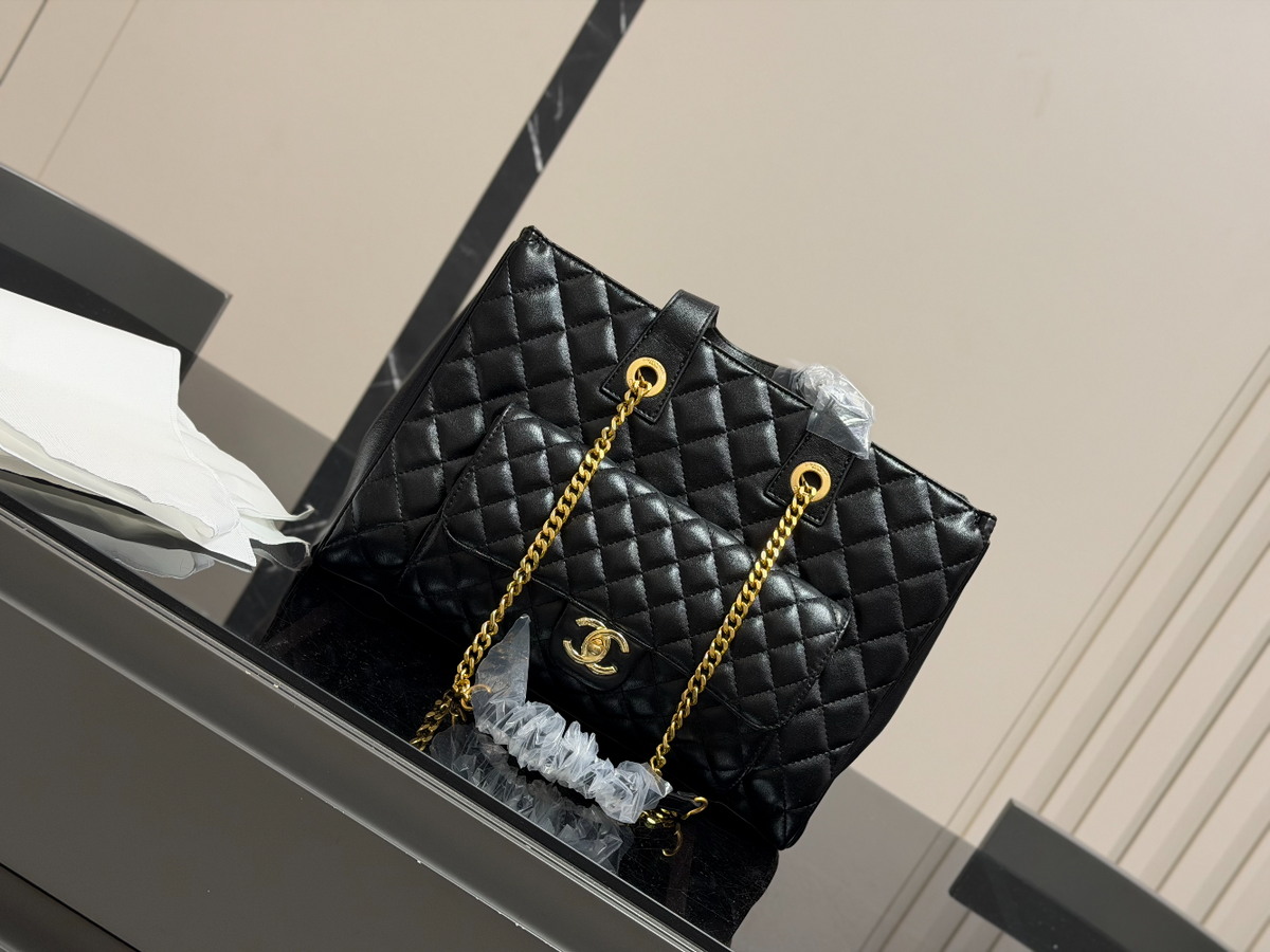 CEM373 New arrive fashion black color bag for woman beautiful gift to choose 34*25cm