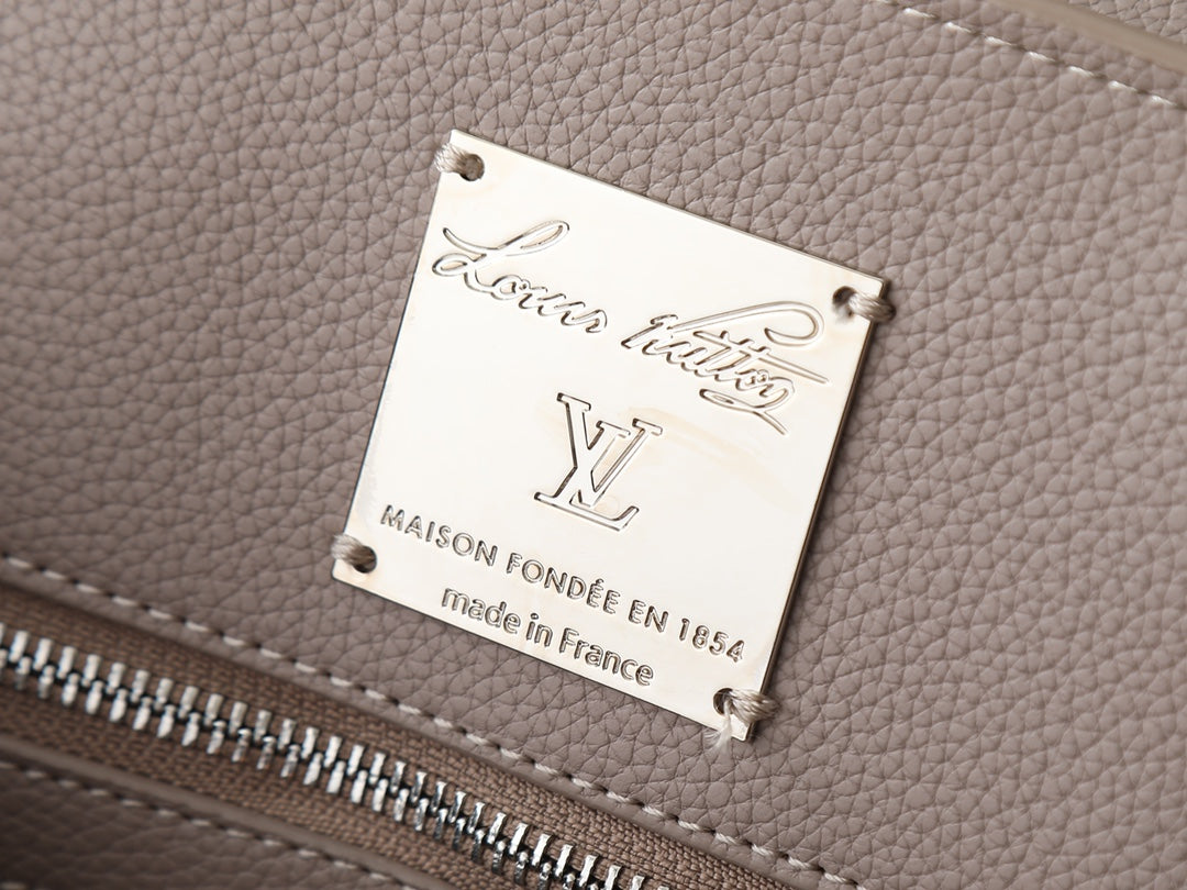 LEM298 Designer Bag On the go Embossed Flower Large Capacity Tote Bag Fashion Femme Shoulder Bags Women Handbag Handle Lady Totes Bag Luxurys Female