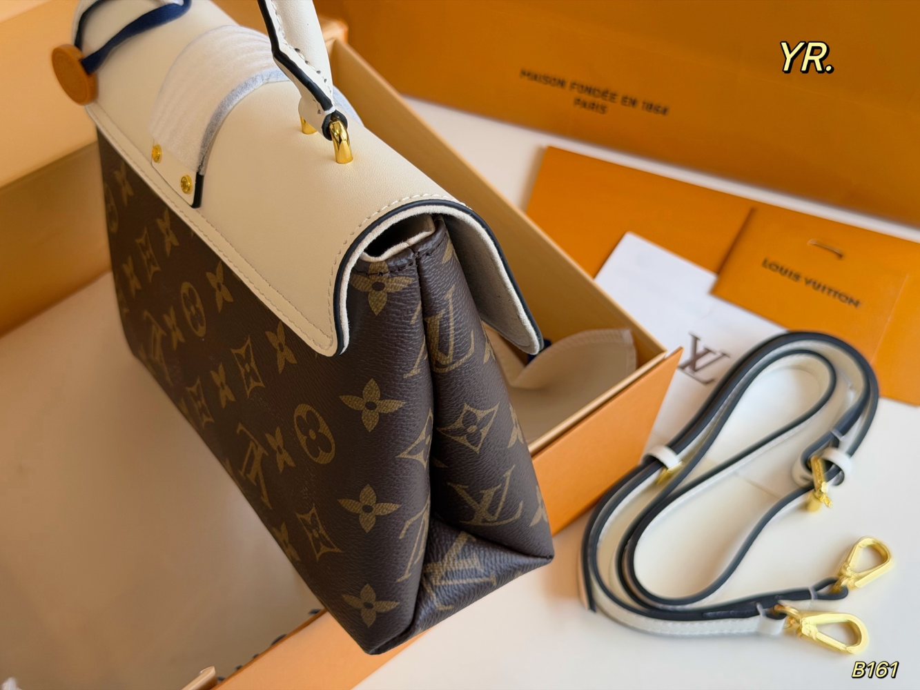 LEM520 New arrive fashion brown color  bag for woman beautiful gift to choose gift size to choose 21×16cm