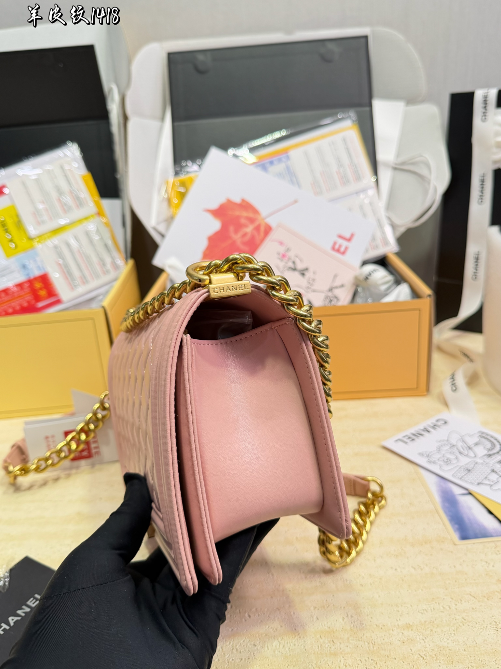 CEM292 New arrive fashion black white pink bag for woman hands bag beautiful gift to choose gift 25*15cm