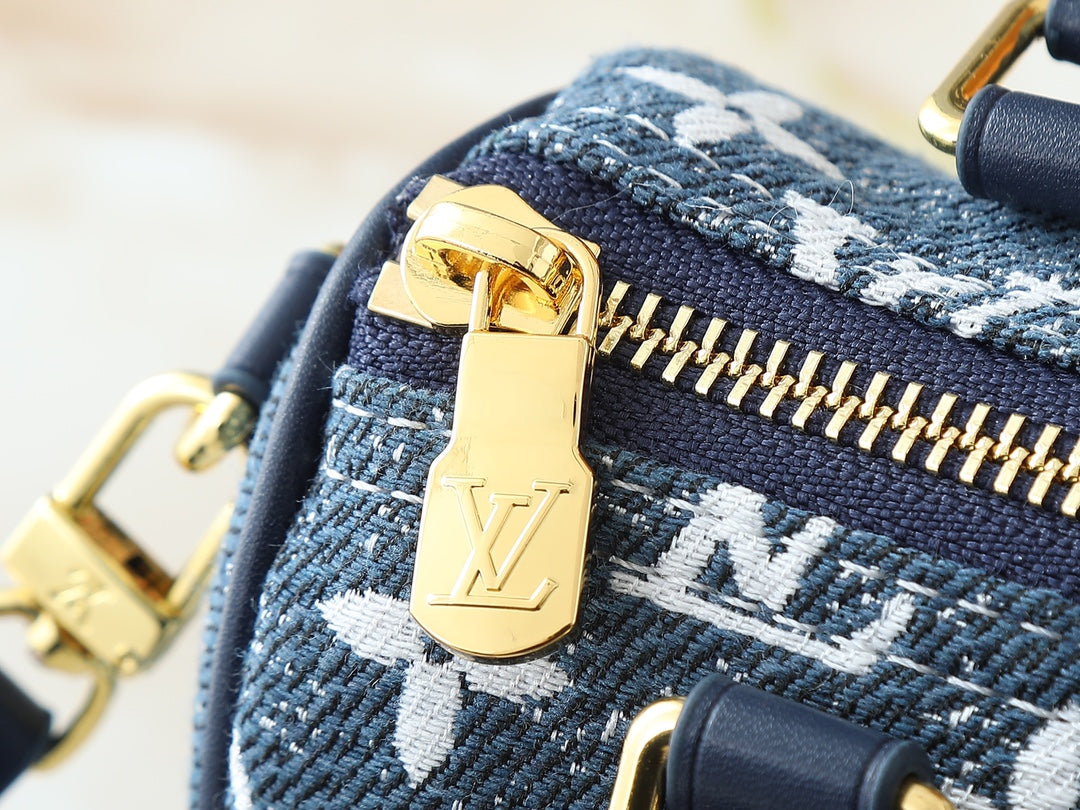 LEM251 Designer Bag Shoulder Bag Crossbody Bag Luxury Bag Purse Designer 16 x 10 x 7.5CM