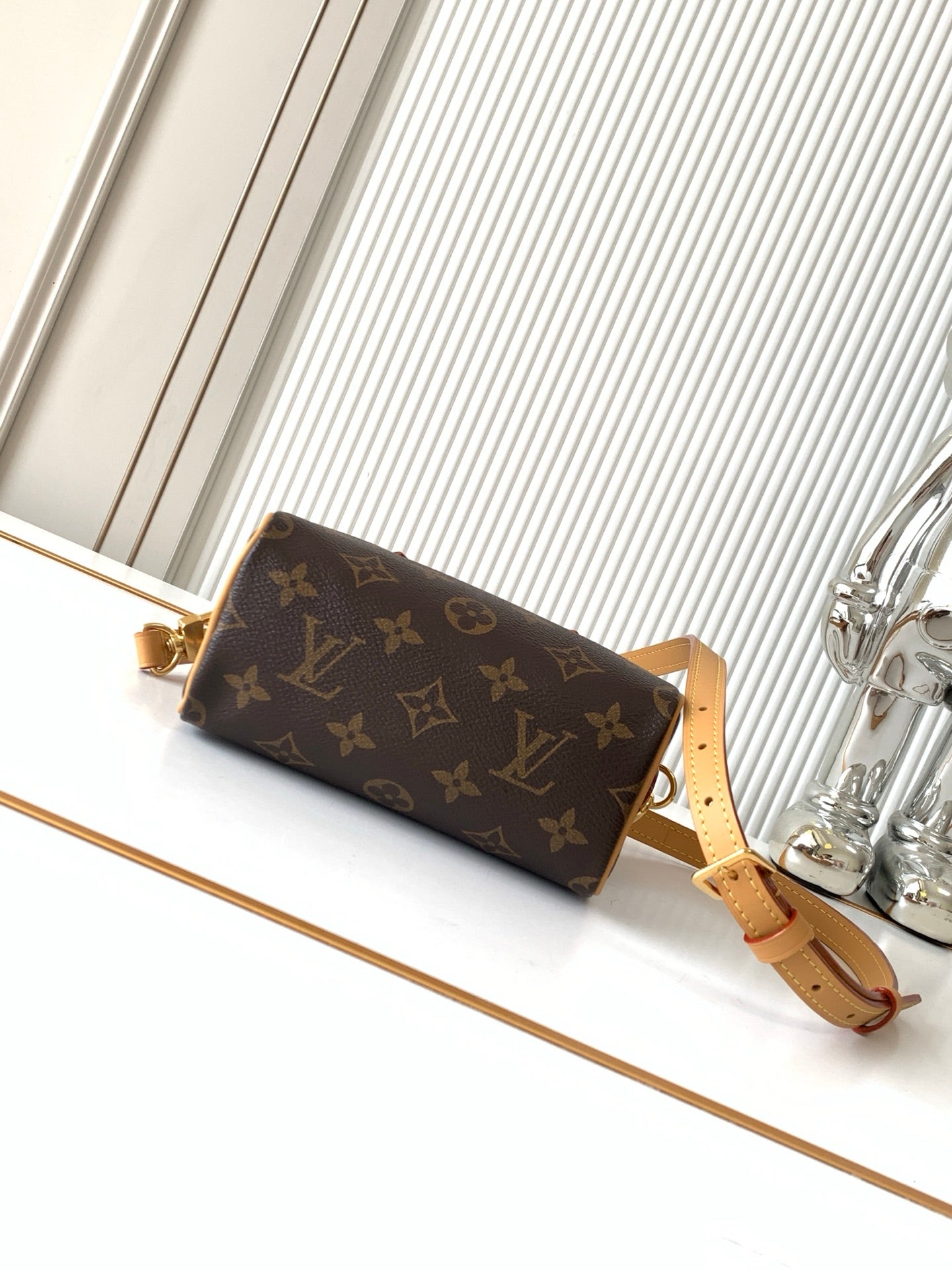 LEM374 New arrive fashion design bag for woman handbag beautiful gift to choose gift 16.0 x 11.0 x 9.0 cm