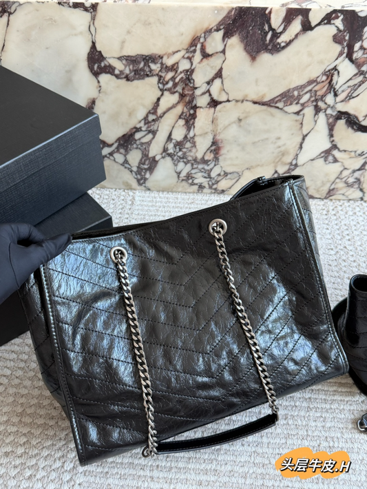 SEM14 New arrive fashion black  bag for woman hands bag beautiful gift to choose gift 2 size