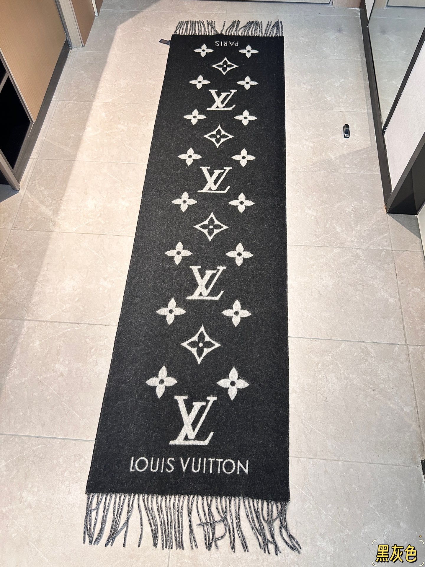 LEM326 new arrive Hot sale  black red gray color fashion beautiful scarf for woman men  gift to choose