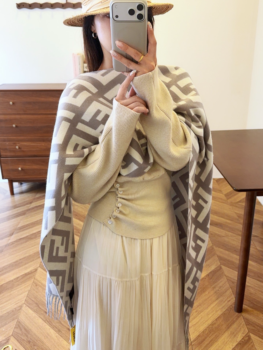 FEM26 new arrive  Hot sale khaki brown grey black color fashion beautiful  scarf  for woman gift  to choose size 180*60cm