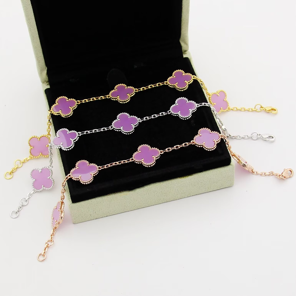 VAEM22 New trendy four-leaf collar chain bracelet personalized luxury high-end accessory available as a gift option