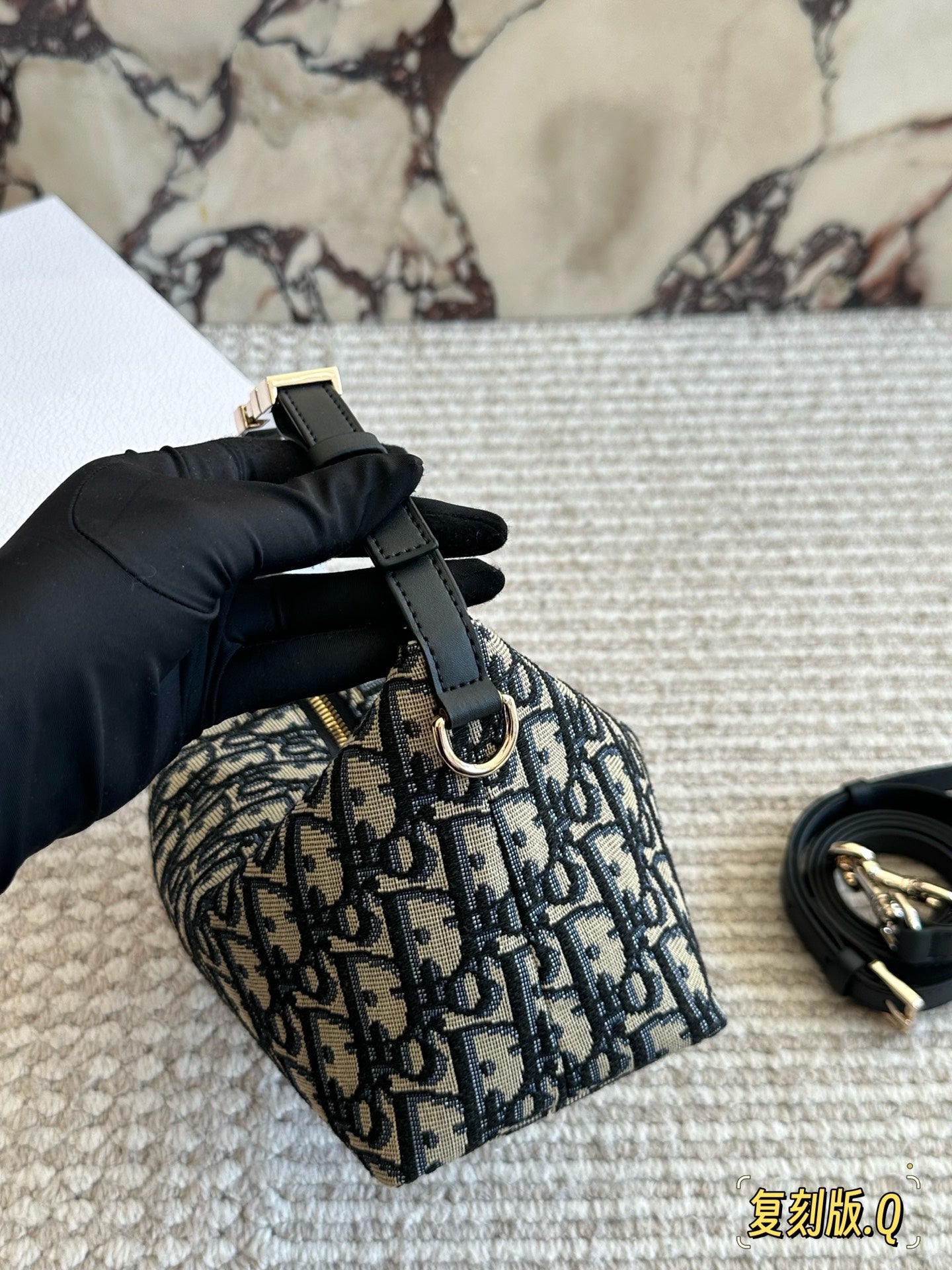 DEM235 New Arrive Hot Sale Black design  Fashion Bag It Come with Box