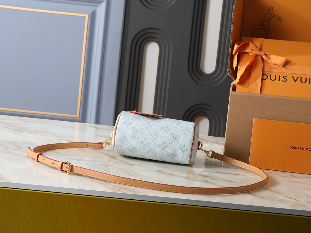 LEM45 New arrive fashion bag for woman beautiful gift to choose gift 16x10x7.5cm