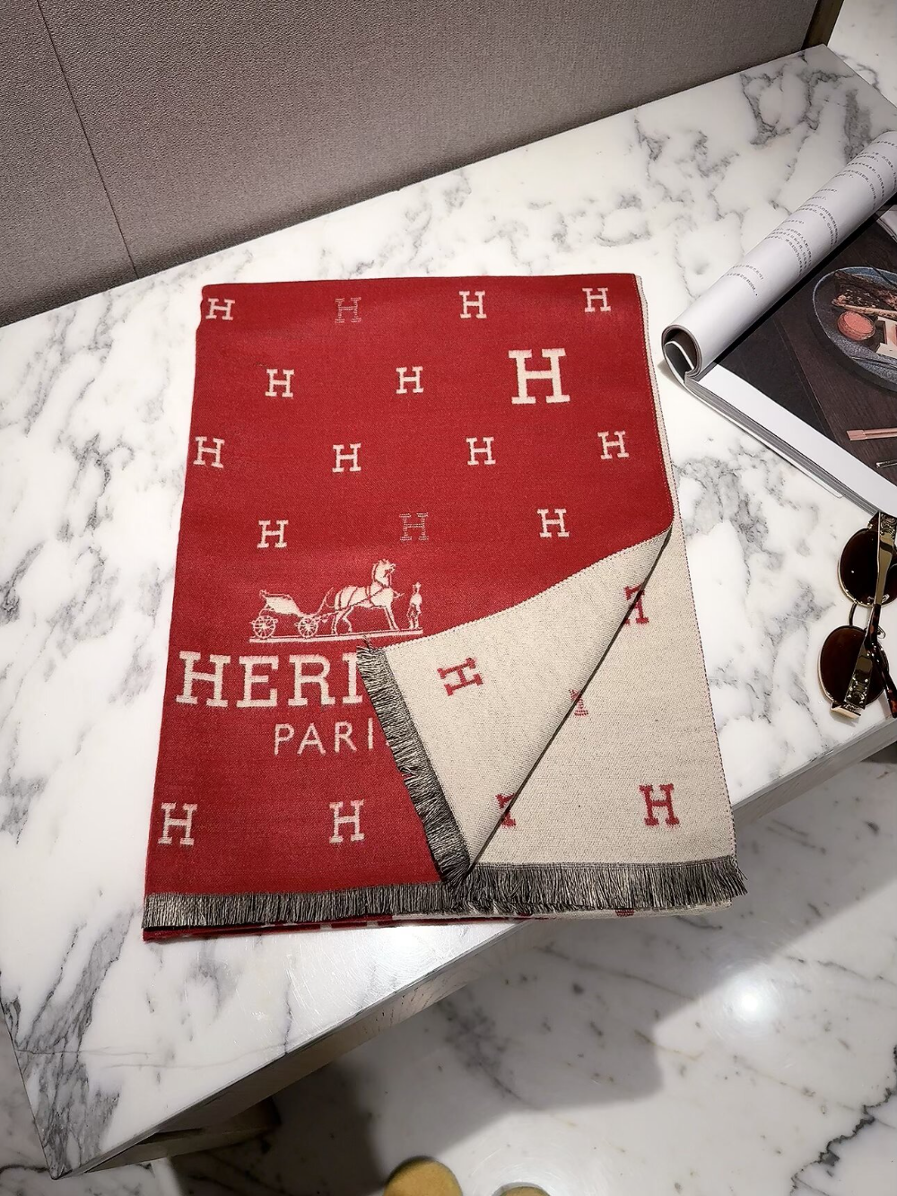 HEM148 new arrive  Hot sale brown blue grey red color fashion beautiful  scarf  for woman gift  to choose