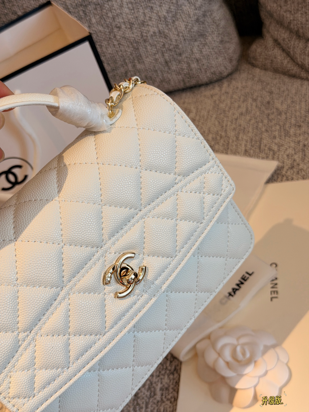 CEM305 New arrive fashion black white bag for woman hands bag beautiful gift to choose gift 21*15.5cm