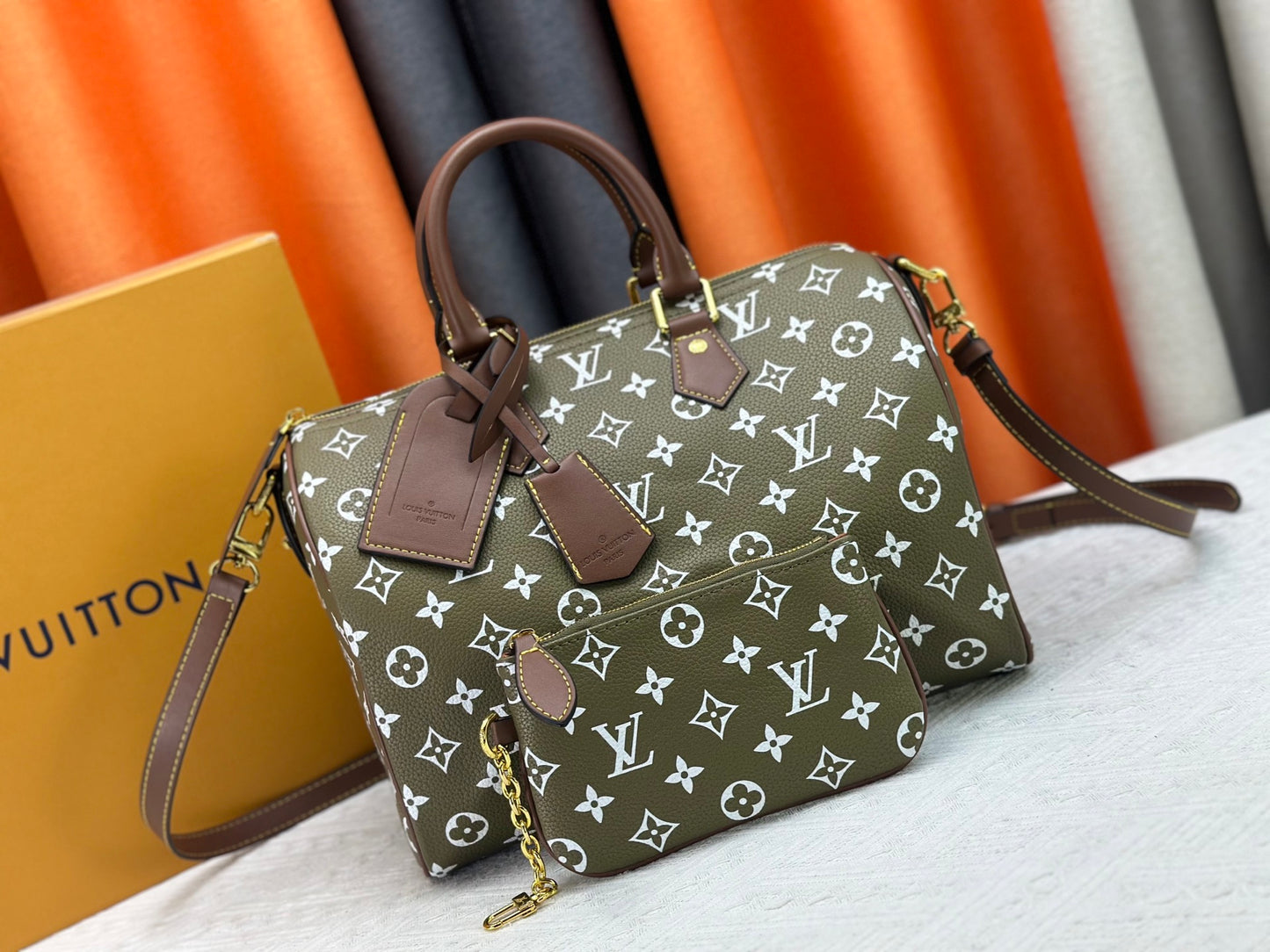 LEM291 designer bag free shipping Light luxury genuine leather High quality casual Boston bag versatile classic vintage handbag for woman 25cm