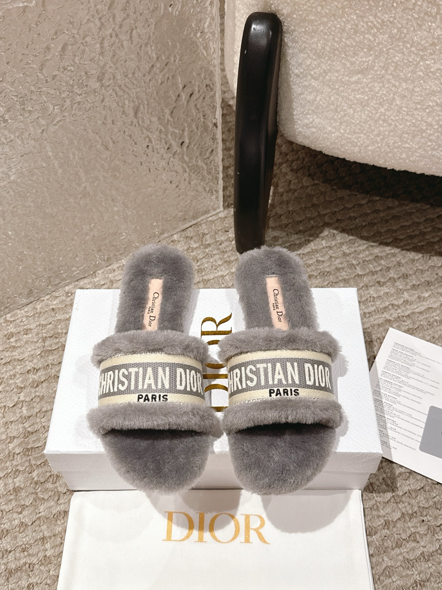 DEM236 fashion 3 color  shose for woman black and white and pink color  beautiful gift to choose