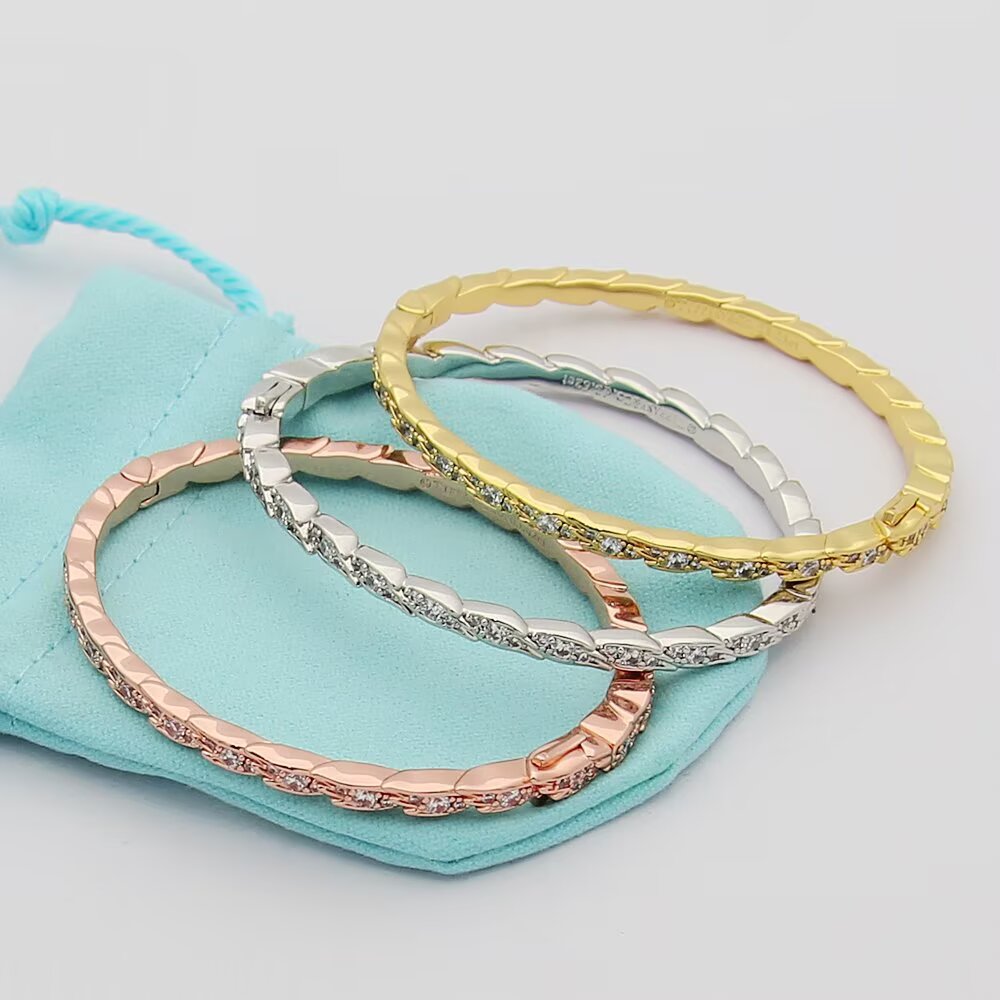 TEM45New arrive fashion gold silver rose color bracelets for woman beautiful jewelry to choose gift