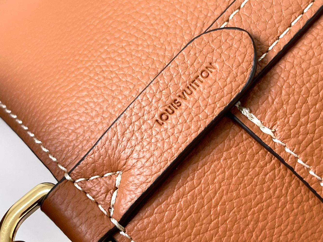 LEM348 Top Quality Fashion Travel Design Bag for Woman Men Beautiful Gift To Choose Gift 3 Color