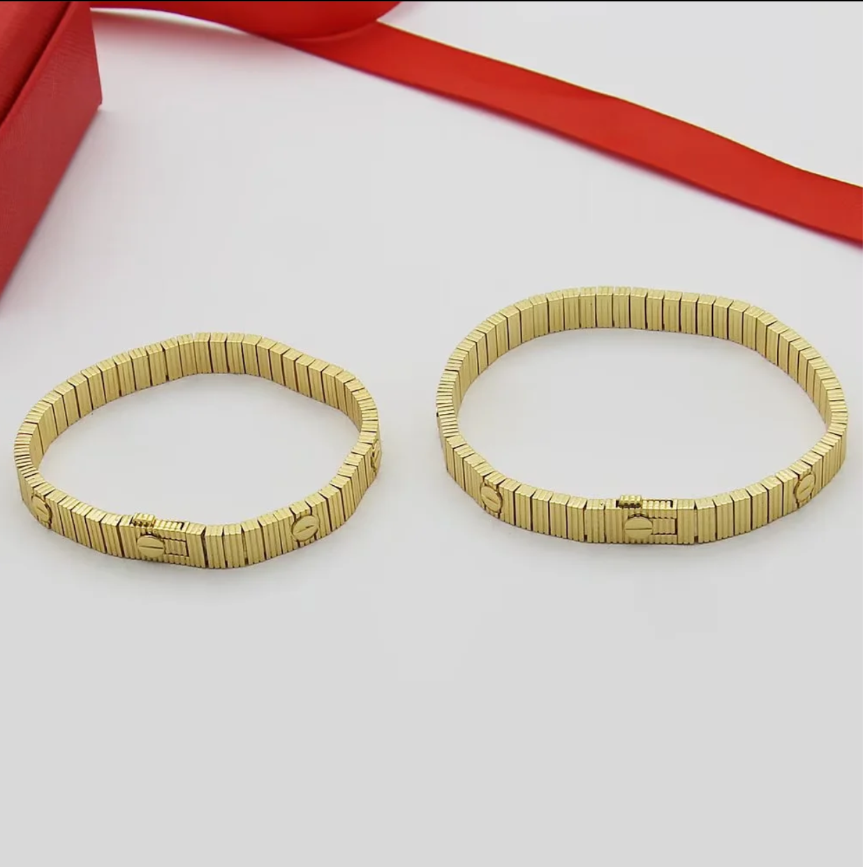 CREM206  New Arrive Fashion  Hot Sale Nail Pattern Love Braclet for Woman Jewelry To Choose Gift