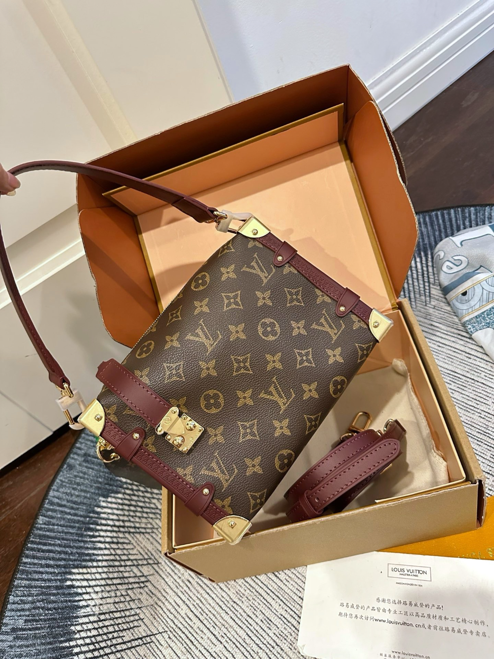 LEM552 New arrive fashion brown color bag for woman beautiful gift to choose  size  23cm