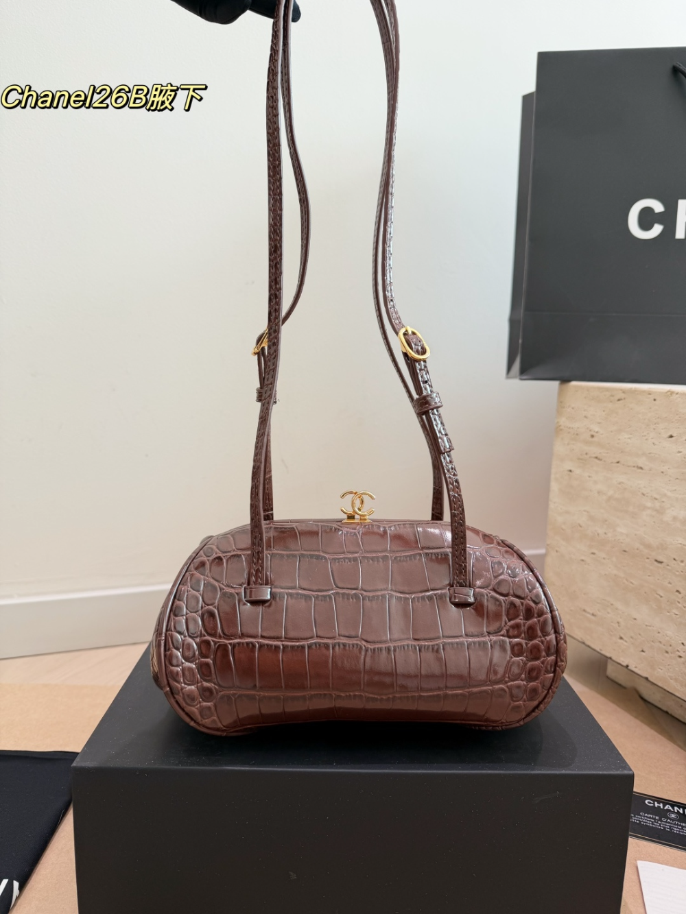 CEM488 New arrive fashion black red coffee bag for woman hands bag beautiful gift to choose gift 23x12cm
